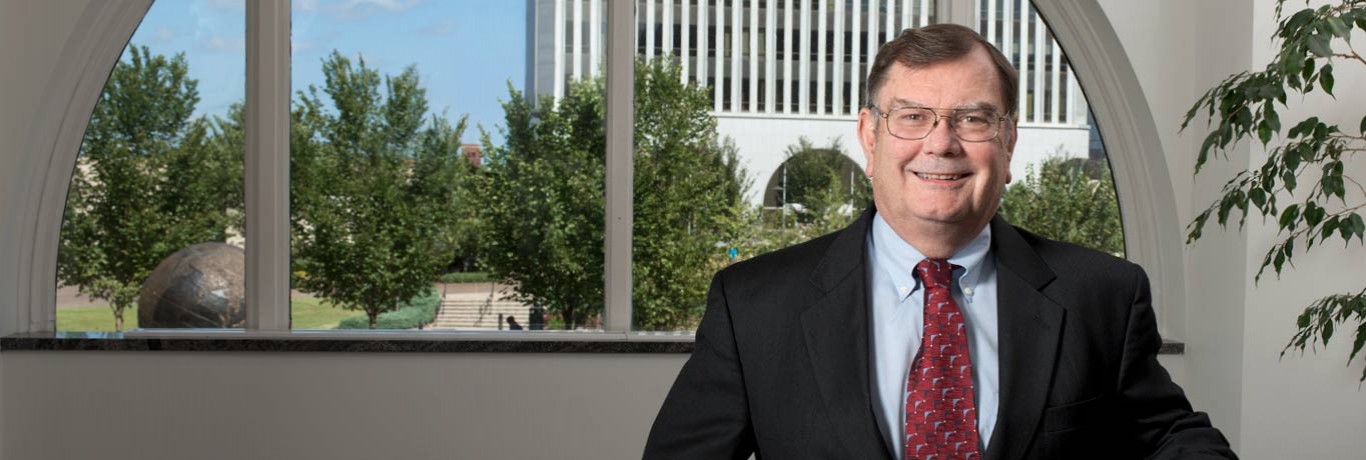 Jim Proszek is an attorney who practices Corporate/Commercial Litigation and Telecommunications Law areas.